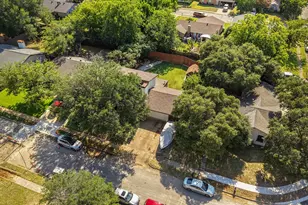 5431 Kings Mnr Dr, Lake Dallas, TX 75065 - Photo 31