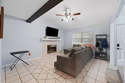 5431 Kings Manor Drive, Lake Dallas, TX 75065 - Photo 9