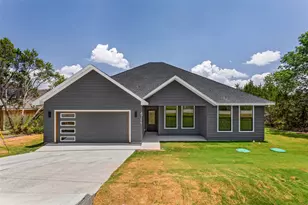 4711 Elizabeth St, Granbury, TX 76048 - Photo 1