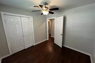 2009 Cloverdale St, Arlington, TX 76010 - Photo 15