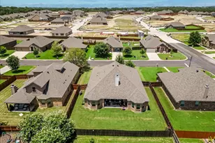 2222 Louis Tr, Weatherford, TX 76087 - Photo 37