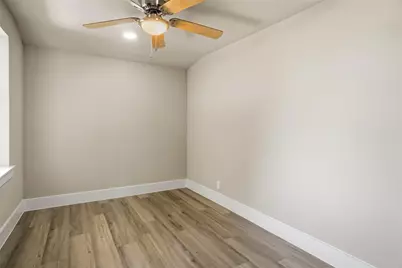 2908 Lulu Street W, Fort Worth, TX 76106 - Photo 9