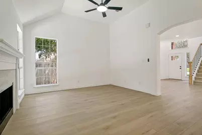 2116 Montclair Lane, Lewisville, TX 75067 - Photo 5