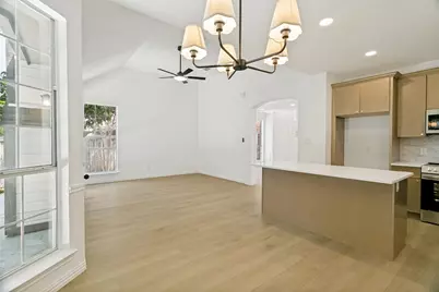 2116 Montclair Lane, Lewisville, TX 75067 - Photo 23