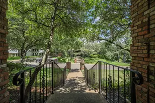 10000 Stony Point Dr, Woodway, TX 76712 - Photo 3