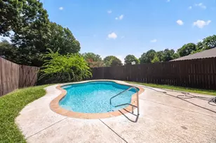 3309 Graybar Dr, Garland, TX 75040 - Photo 33
