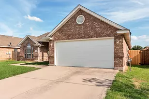 9112 Tyne Trail, Fort Worth, TX 76118 - Photo 3
