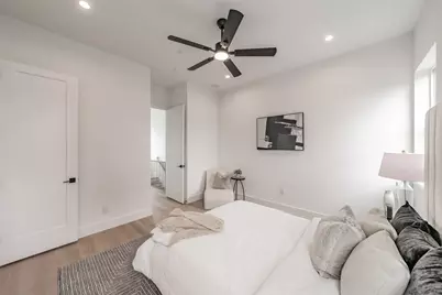 2523 Hondo Avenue #105, Dallas, TX 75219 - Photo 13
