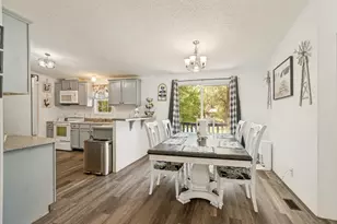 104 Arunda Ct, Weatherford, TX 76085 - Photo 5
