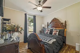 104 Arunda Ct, Weatherford, TX 76085 - Photo 9