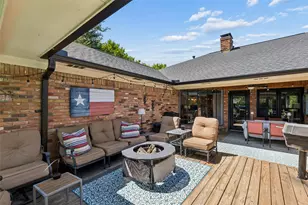 9212 Clover Valley Dr, Dallas, TX 75243 - Photo 17