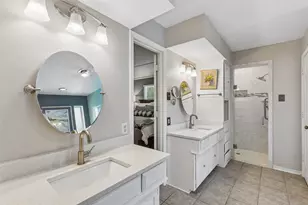 9212 Clover Valley Dr, Dallas, TX 75243 - Photo 9