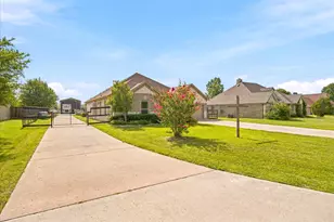 11215 Mason Dr, Lavon, TX 75166 - Photo 3