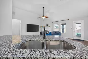 305 Acadia Ln, Forney, TX 75126 - Photo 15