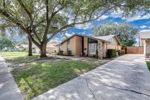 1226 Glen Loch Dr, Irving, TX 75062 - Photo 3