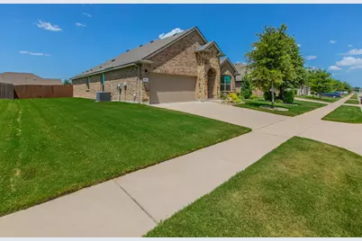 500 Smart Strike Trail, Granbury, TX 76049 - Photo 25