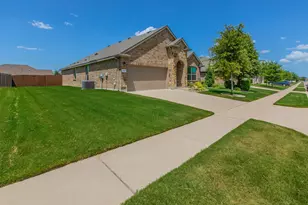 500 Smart Strike Trl, Granbury, TX 76049 - Photo 25