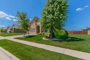 500 Smart Strike Trl, Granbury, TX 76049 - Photo 27