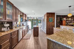 406 N Oak Ln, Tolar, TX 76476 - Photo 13