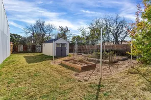 406 N Oak Ln, Tolar, TX 76476 - Photo 37