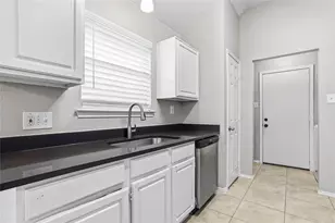 6308 S Chesterfield Dr, Fort Worth, TX 76179 - Photo 11
