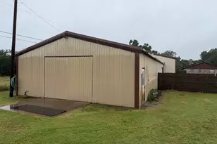 804 Fox Hollow Rd, Eastland, TX 76448 - Photo 21