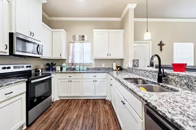 1007 Rebekah Drive, Seven Points, TX 75143 - Photo 13