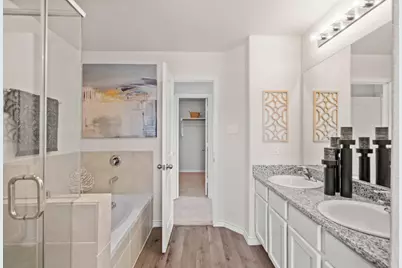 5600 Shore Point Trail, Fort Worth, TX 76119 - Photo 23