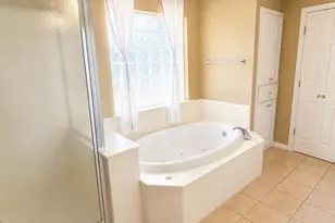 9805 Heritage Pkwy, West, TX 76691 - Photo 13