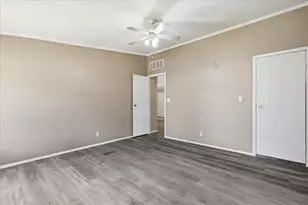 5904 Tranquility Cir, Fort Worth, TX 76140 - Photo 15