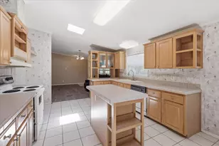 5904 Tranquility Cir, Fort Worth, TX 76140 - Photo 11