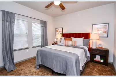 4800 W Illinois Avenue #2304, Dallas, TX 75211 - Photo 7