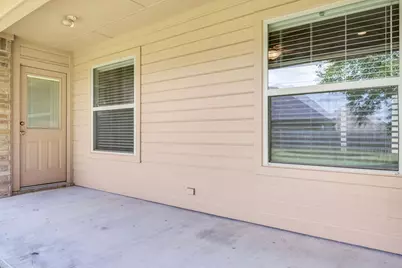 404 Highland Drive, Ennis, TX 75119 - Photo 9