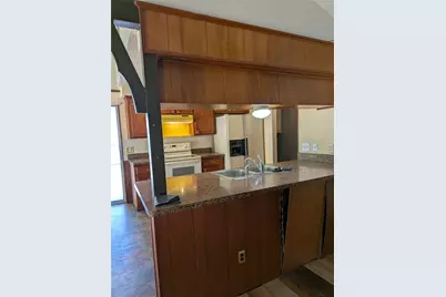 7501 Acapulco Road, Fort Worth, TX 76112 - Photo 11