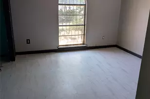 7501 Acapulco Rd, Fort Worth, TX 76112 - Photo 17