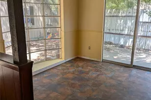 7501 Acapulco Rd, Fort Worth, TX 76112 - Photo 9