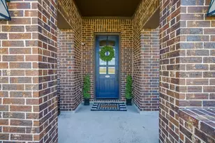 13648 Leatherstem Ln, Fort Worth, TX 76008 - Photo 3