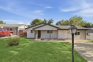 6632 Ellis Rd, Fort Worth, TX 76112 - Photo 3