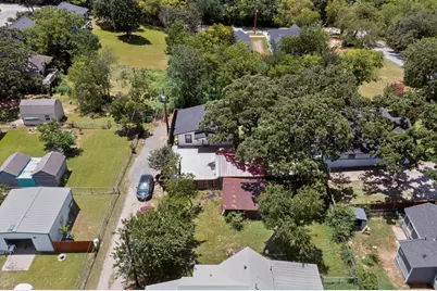 908 W Heron Street, Denison, TX 75020 - Photo 29