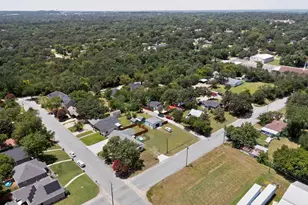 908 W Heron St, Denison, TX 75020 - Photo 27