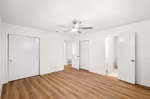 921 Bromwich St, Garland, TX 75040 - Photo 21