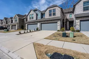 1328 Hill Country Pl, Celina, TX 75009 - Photo 3