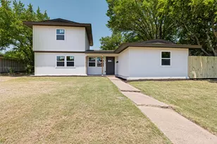 414 Dawson Cir, Grand Prairie, TX 75051 - Photo 3