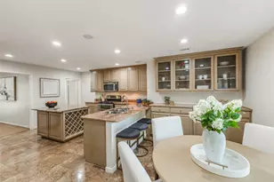 4253 Royal Ridge Dr, Dallas, TX 75229 - Photo 13