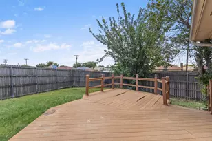 3701 Clover Hill Ln, Carrollton, TX 75007 - Photo 27