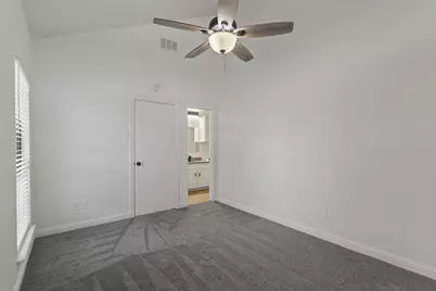 3701 Clover Hill Lane, Carrollton, TX 75007 - Photo 19