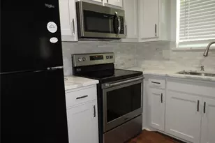 818 Thomas St, Denton, TX 76201 - Photo 3