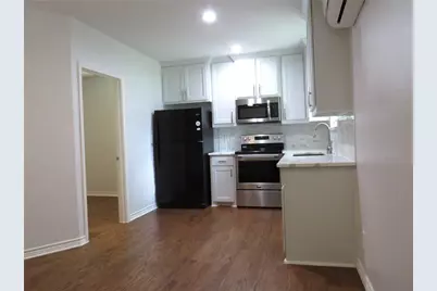 818 Thomas Street, Denton, TX 76201 - Photo 5