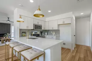 306 Bardfield Ave, Garland, TX 75041 - Photo 11