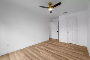 306 Bardfield Ave, Garland, TX 75041 - Photo 21